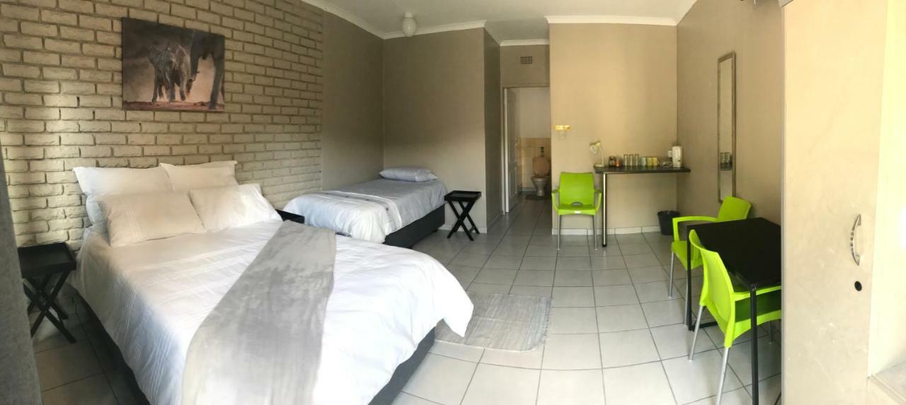 Hotel 4 On Sirius Polokwane Zewnętrze zdjęcie