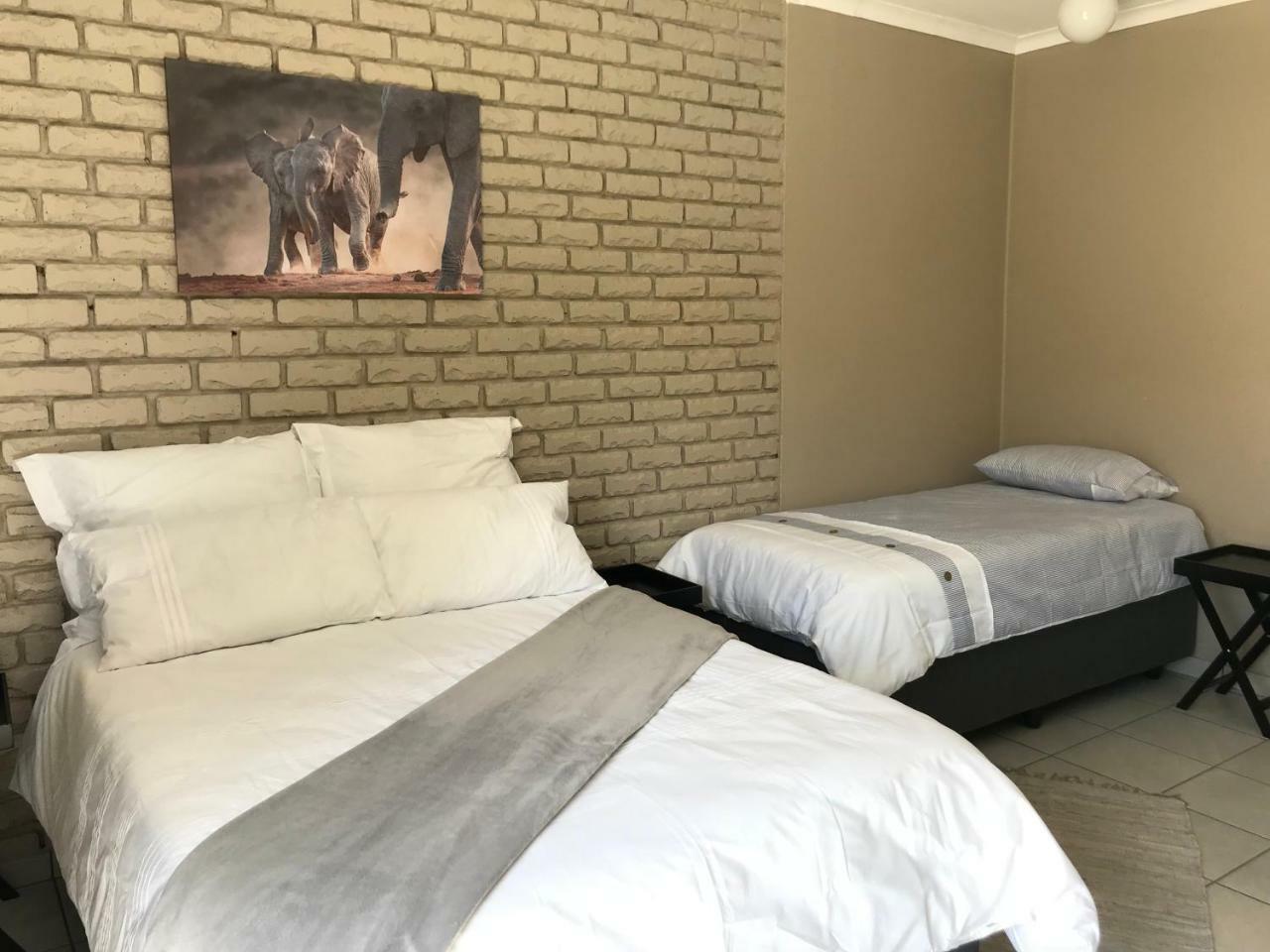 Hotel 4 On Sirius Polokwane Zewnętrze zdjęcie