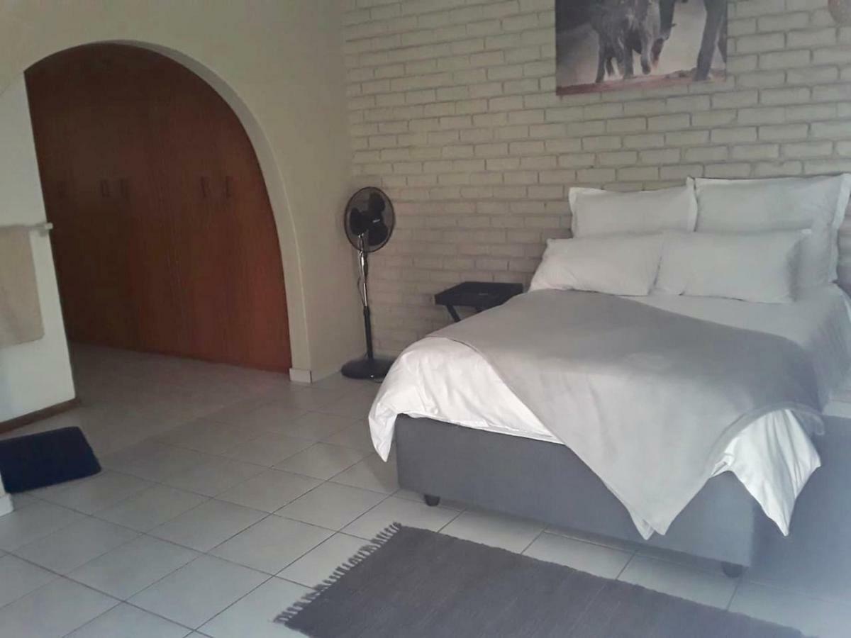 Hotel 4 On Sirius Polokwane Zewnętrze zdjęcie